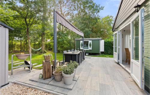Baarland Casa | Cozy Home In Baarland With Wifi