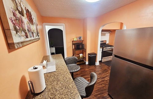 Berea Casa | Cozy Home in Beautiful Berea: near Airport, IX Center, Parks, & Campus