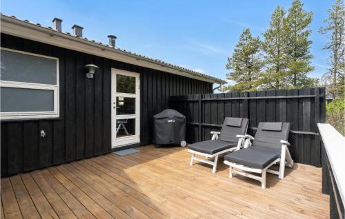 Blavand Casa | Cozy Home In Blåvand With Wifi