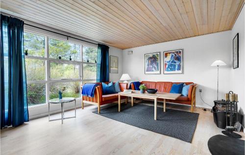 Blavand Casa | Cozy Home In Blåvand With Wifi