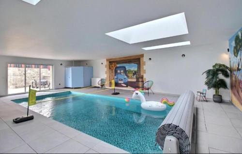Bourbriac Casa | Cozy Home In Bourbriac