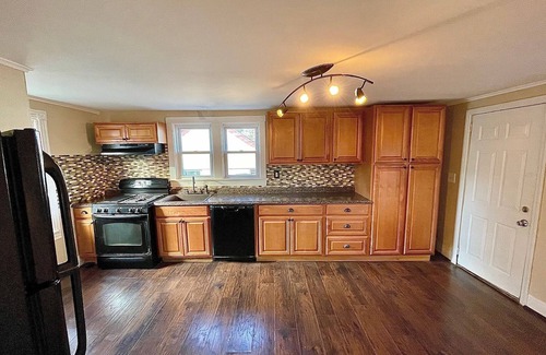 Neptune City Casa | Cozy home in Bradley Park, within 3 minutes from the beach!