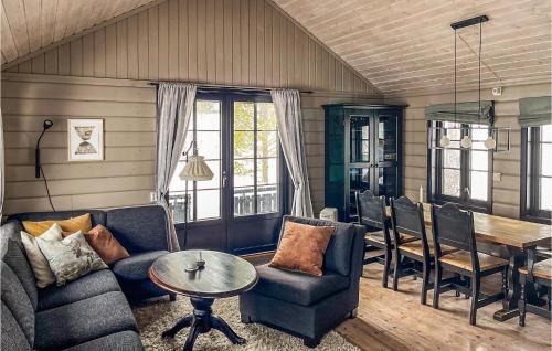Bykle Casa | Cozy Home In Bykle With Kitchen