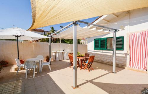 Caucana-finaiti-casuzze-finaiti Nord Casa | Cozy Home In Caucana With House A Panoramic View