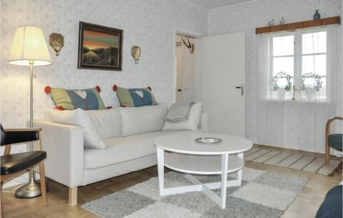 Charlottenberg Casa | Cozy Home In Charlottenberg With Wifi