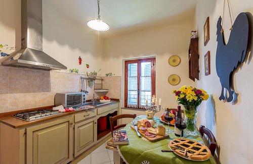 Ferretto Casa | Acogedora casa en Cortona con cocina