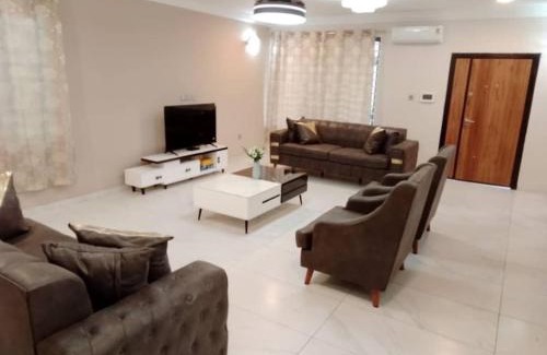 Santeo Casa | Cozy home in East Legon Hills