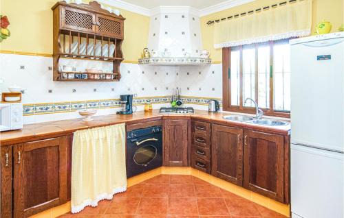 El Gastor Casa | Cozy Home In El Gastor