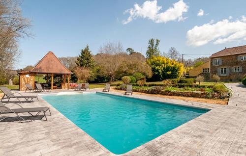 Frayssinet-le-Gelat Casa | Cozy Home In Frayssinet-Le-Gélat