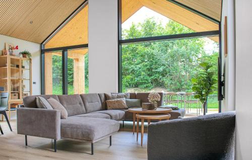 Fjellerup Casa | Cozy Home In Glesborg With Sauna