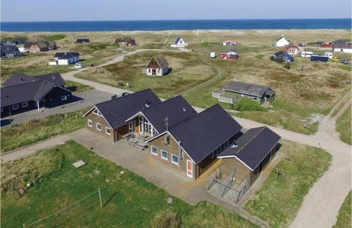 Vrist Strand Casa | Cozy Home In Harboøre With Kitchen