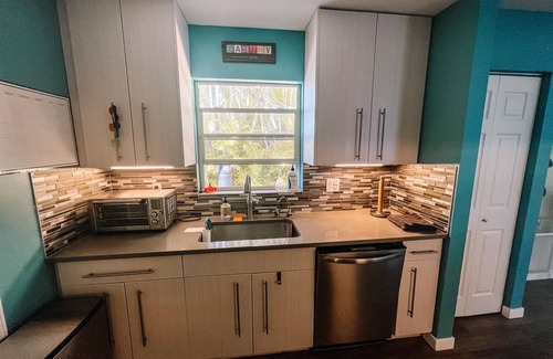 Estero Casa | Cozy Home in Heart of Estero