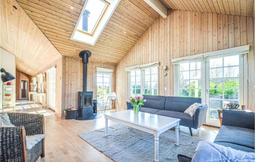 Idestrup Casa | Cozy Home In Idestrup With Sauna