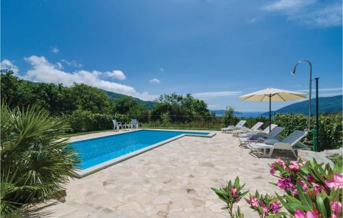 Mojdez Casa | Cozy Home In Igalo With Wifi