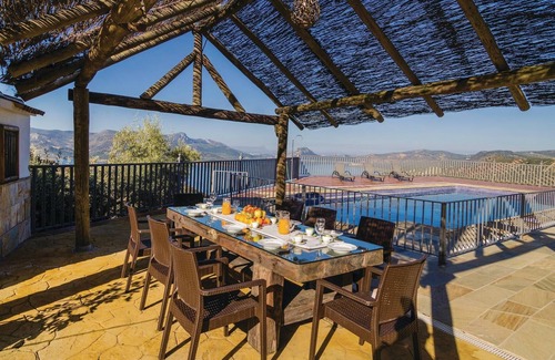 Iznajar Casa | Bonita casa en Iznájar con cocina