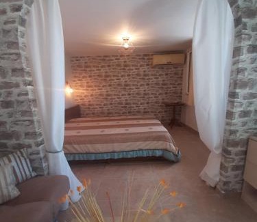 Karystos Apartamento | Cozy home in Karystos-Bouros