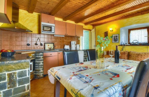 Kastel Casa | Acogedora casa en Kastel con WiFi