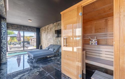 Kapelica Casa | Cozy Home In Labin With Sauna