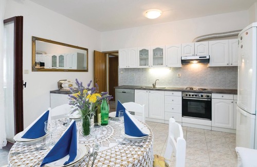 Baric Draga Casa | Acogedora casa en Lukovo Sugarje con.