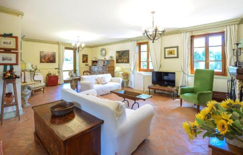 Melezzole Casa | Cozy Home In Melezzole With Wifi