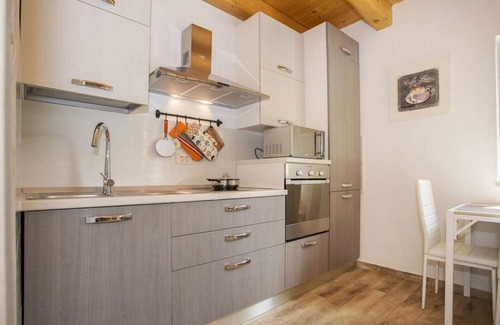 Rakotule Casa | Acogedora casa en Motovun con WiFi