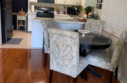 Ocala Casa | COZY HOME in OCALA Downtown area, near Downtown square events and fine dining.