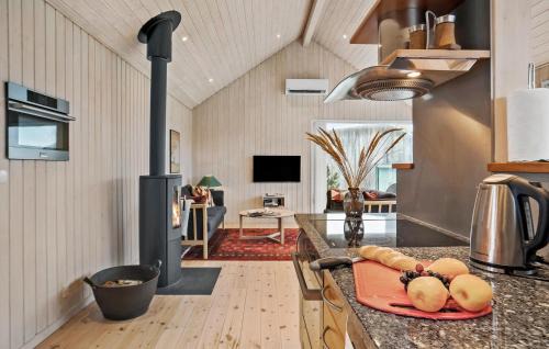 Saksild Strand Casa | Cozy Home In Odder With Wifi