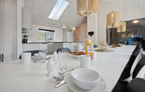 Hasmark Strand Casa | Cozy Home In Otterup With Sauna