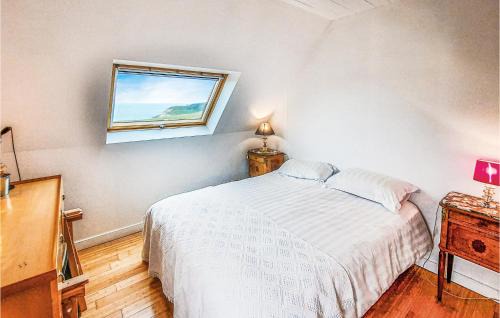 Plouarzel Casa | Cozy Home In Plouarzel