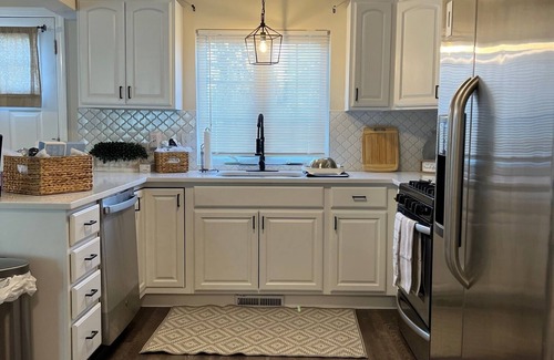 Mount Pleasant Casa | Cozy Home in Providence