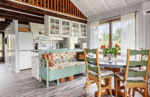Tore Casa | Preciosa casa en Siknäs con cocina