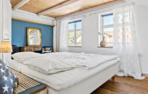 Sønderborg Casa | Cozy Home In Sønderborg With Kitchen