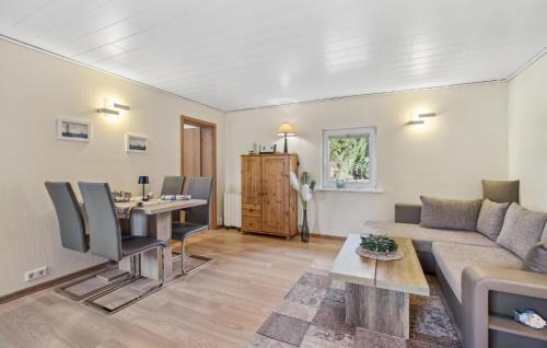 Stolpe auf Usedom Casa | Cozy Home In Stolpe-Usedom With Wifi