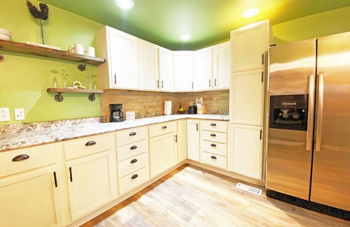 Buchanan County Casa | Cozy home in St. Joseph, MO that is centrally located to hospital & university!