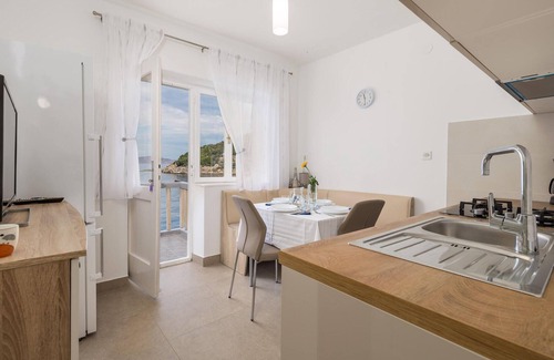 Senj Casa | Acogedora casa en Starigrad