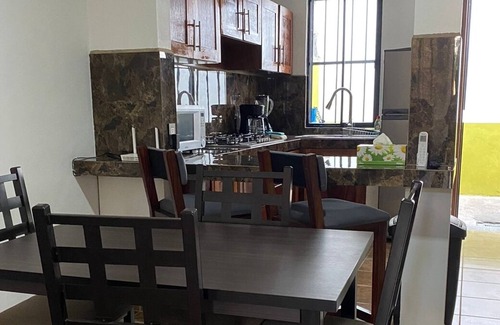 Valle Dorado Casa | Cozy home, 10 minutes to tons of fun!