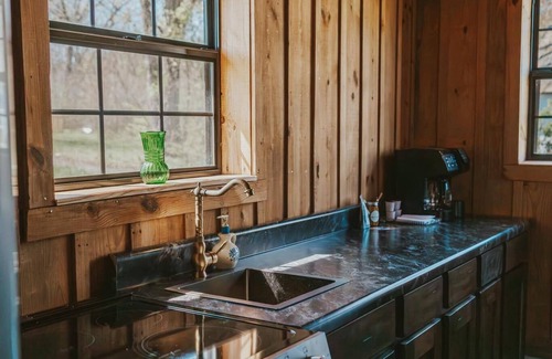 Rising Fawn Casa | Cozy home in the valley, great views. Close to state parks and Chatanooga.
