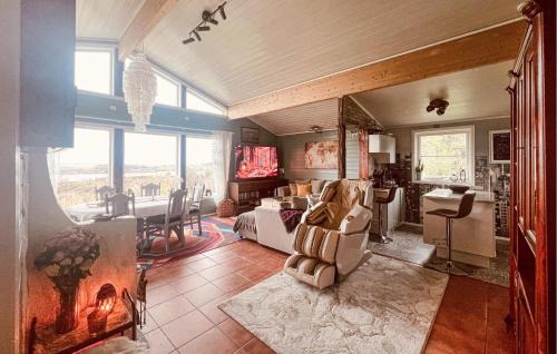 Gjengstoa Casa | Cozy Home In Vevang With Sauna