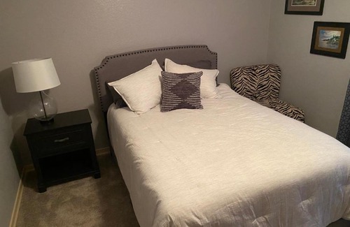 Fayetteville Casa | Cozy Home in West Fayetteville