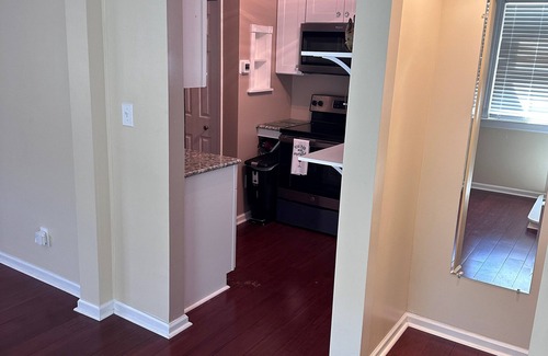 Greenville Casa | Cozy home located close to Louisville that features 2 separate living areas.