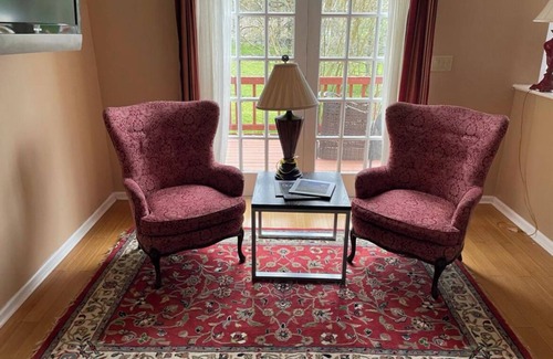 Charlotte Casa | Cozy home minutes from PNC and Nascar Speedway