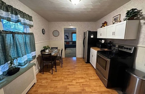 Scranton Casa | Cozy home near downtown & Montage Mountain