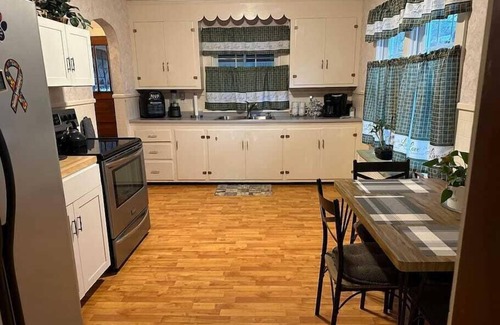 Scranton Casa | Cozy home near downtown & Montage Mountain