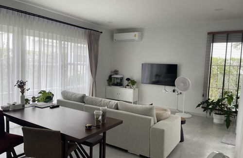 Bang Sao Thong Casa | Cozy home near suvarnnaphumn