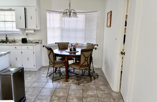 Mobile Casa | Cozy Home nestled in quite West Mobile Alabama