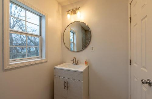 Turner Park Casa | Cozy Home Perfect for Groups!