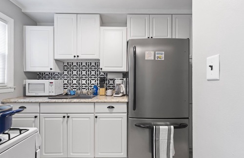 Wyandotte Casa | Cozy Home-Perfect for Boaters-Near Detroit River