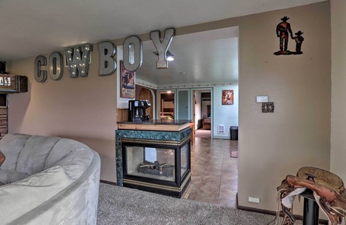 Marietta-Alderwood Casa | ¡NUEVO! Acogedor hogar w / Yard -6 millas a Dwtn Bellingham!