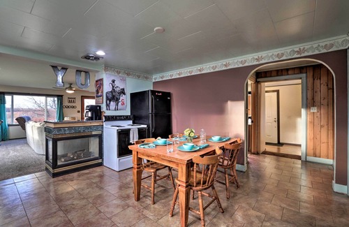 Marietta-Alderwood Casa | ¡NUEVO! Acogedor hogar w / Yard -6 millas a Dwtn Bellingham!