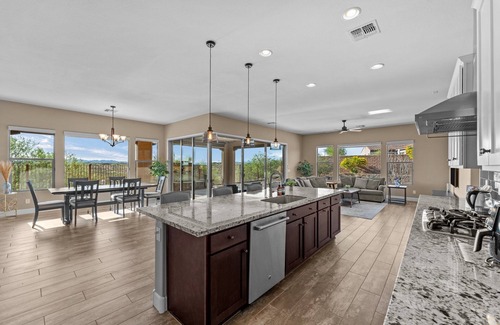 Congress Casa | Cozy home with beautiful sunset view in charming Wickenburg golf community